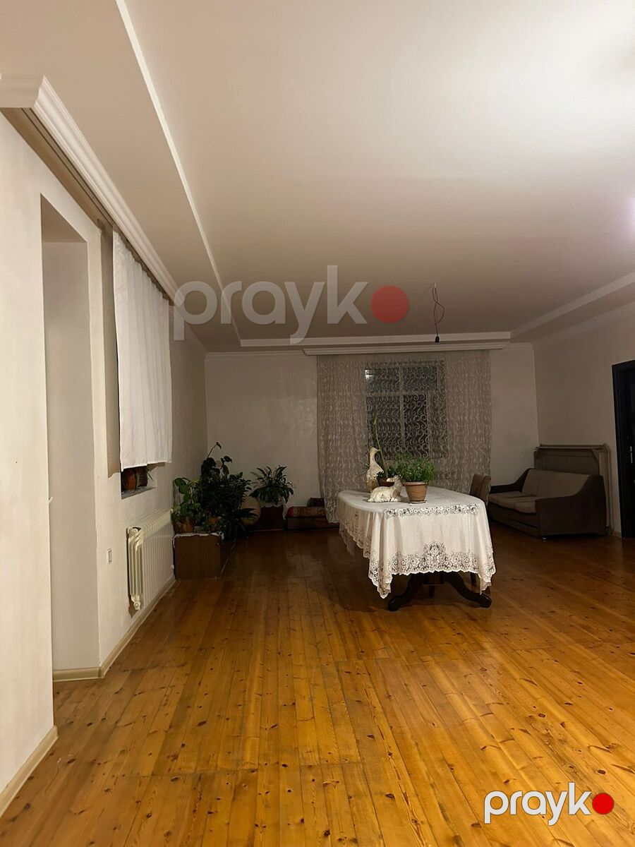 Satılır 10 otaqlı həyət evi/bağ evi 270 m² — Ev, villa, Bakı (5)