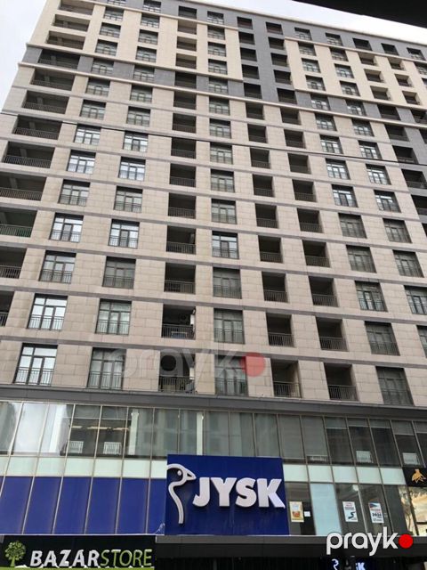 Satılır obyekt 90 m² — Bakı
