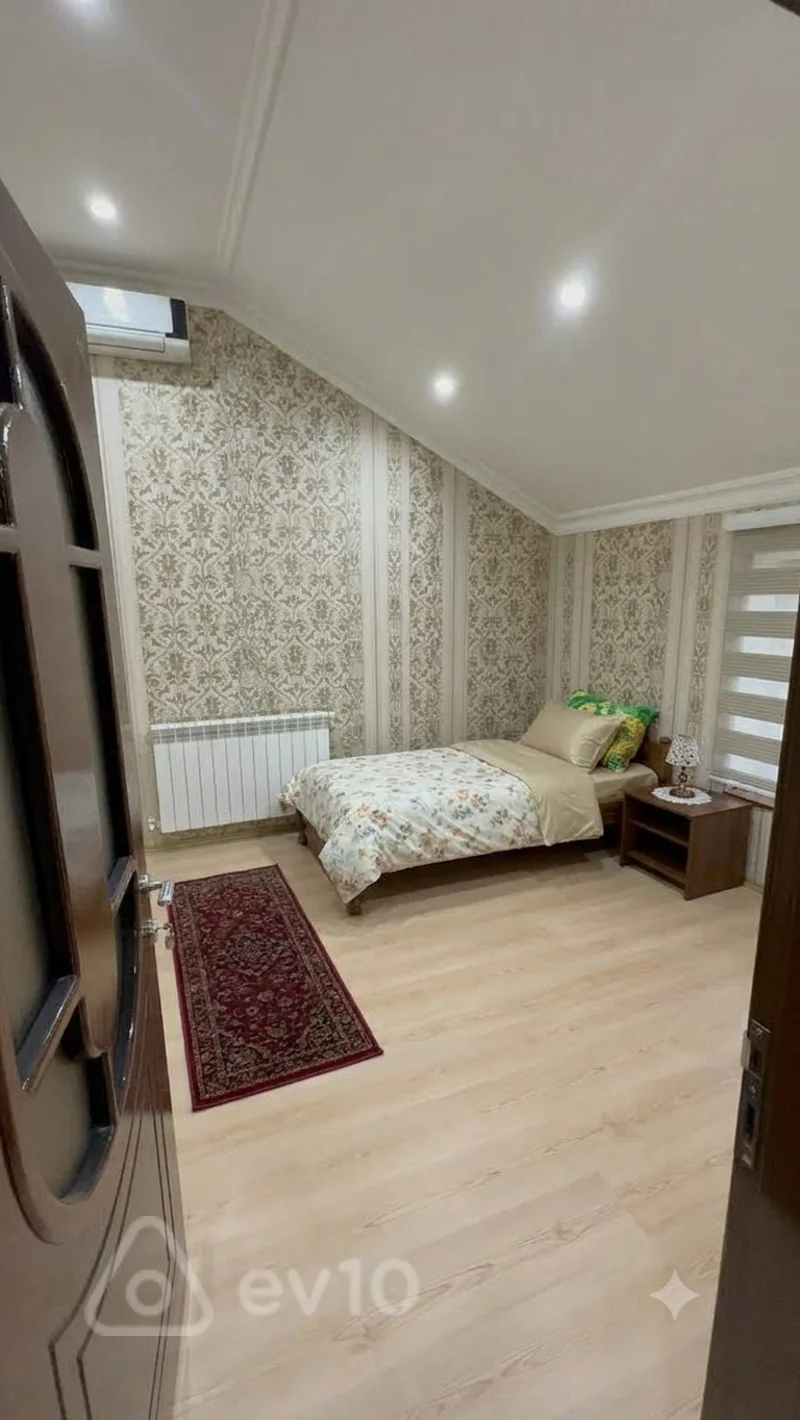 5 otaqlı həyət evi, 255 m², Saray qəsəbəsi — Ev, villa, Bakı (7)