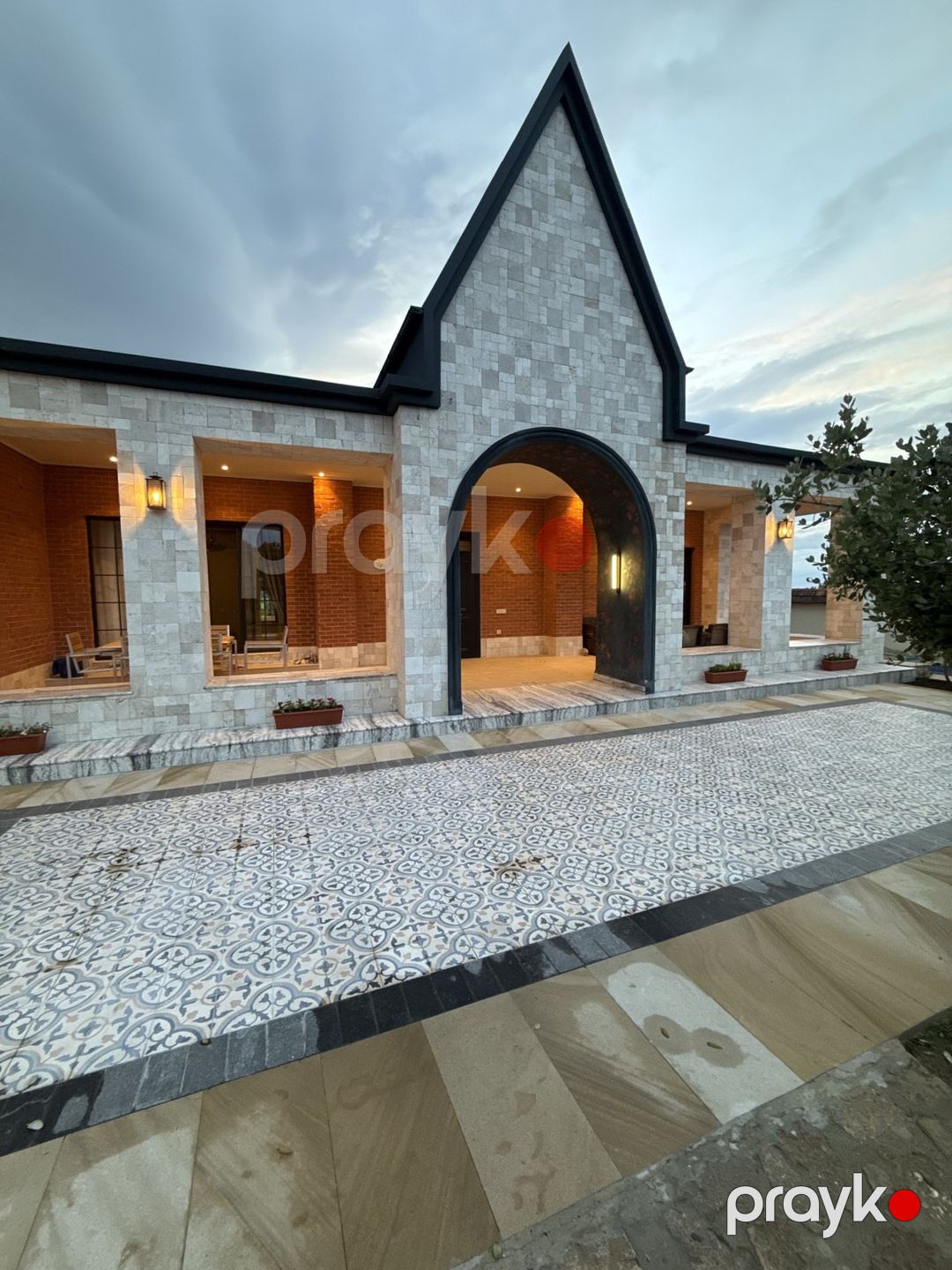 İcarəyə verilir 3 otaqlı həyət evi/bağ evi 240 m² — Ev, villa, Bakı (2)