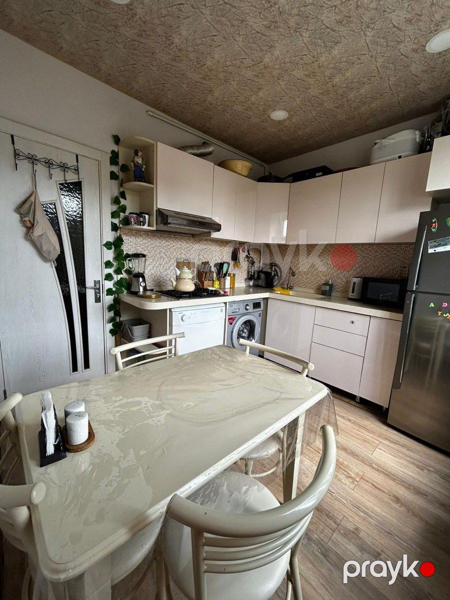 Satılır 2 otaqlı köhnə tikili 52 m² — Mənzil, Bakı (7)