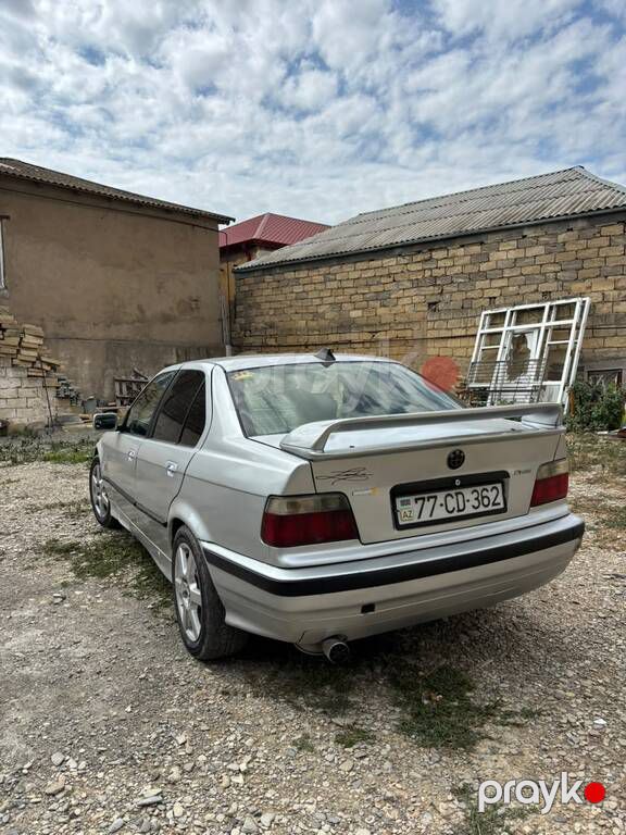 BMW 318, 1.8 L, 1994 il, 180 000 km — Avtomobillər, Bakı (6)