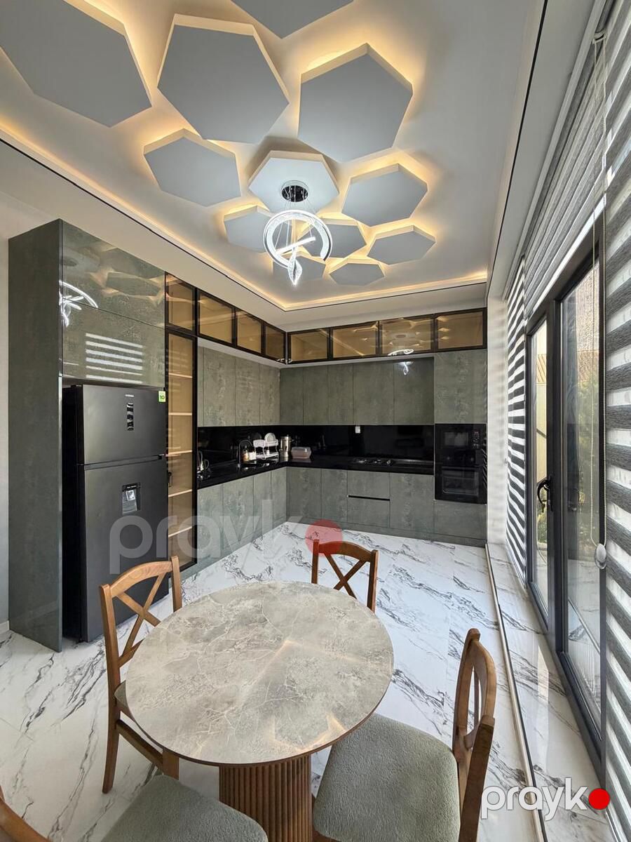 Satılır 4 otaqlı həyət evi/bağ evi 200 m² — Ev, villa, Bakı (12)