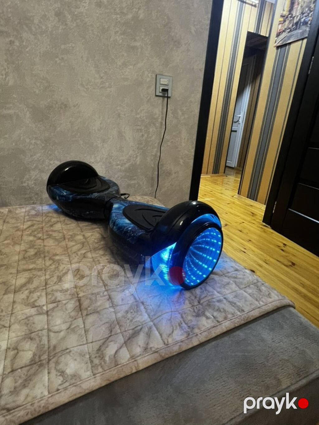 Segway teze kimidi.Cox az istifade olunub.Heyetde sürülmeyib.Tekerleri — Hiroskopler, Qobu (2)