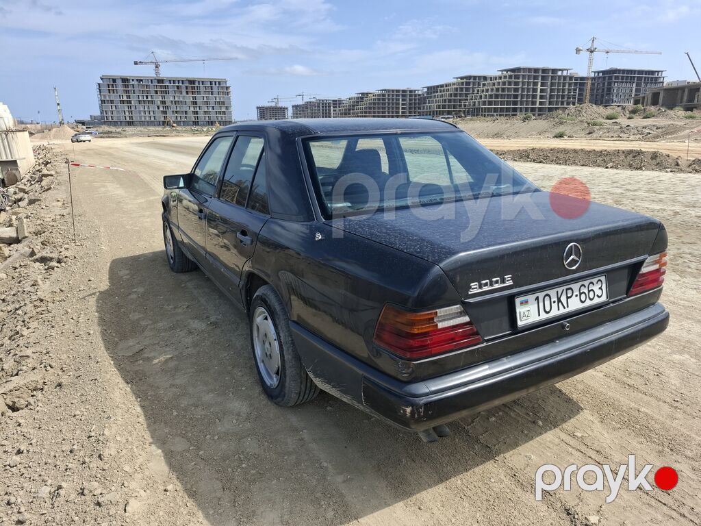 Mercedes-Benz E-Class: 3 l 1988 il Sedan — Avtomobillər, Digah (9)
