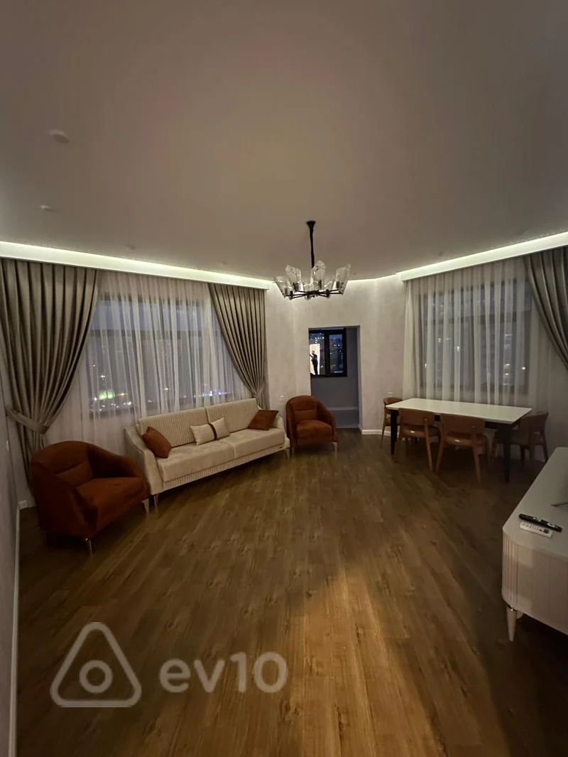 2 otaqlı mənzil, 100 m², Nəcəfqulu Rəfiyev küçəsi — kirayə — Bakı