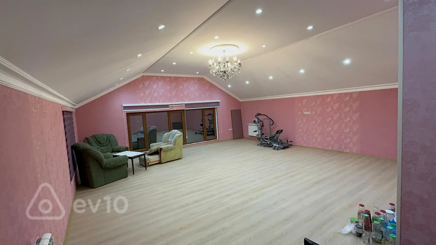 5 otaqlı həyət evi, 255 m², Saray qəsəbəsi — Ev, villa, Bakı (9)