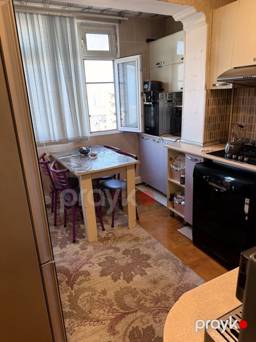 Satılır 3 otaqlı köhnə tikili 85 m² — Mənzil, Bakı (2)