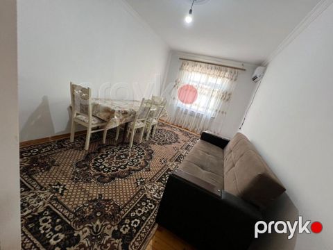 İcarəyə verilir 2 otaqlı köhnə tikili 70 m² — Bakı