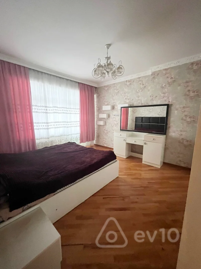 3 otaqlı mənzil, 110 m², 20 yanvar metrosunun yaxınlığı — kirayə — Mənzil, Bakı (12)