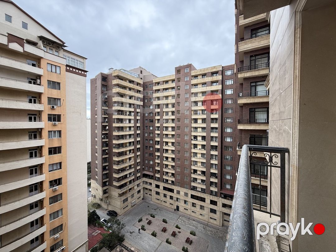 Satılır 5 otaqlı yeni tikili 326 m² — Mənzil, Bakı (8)