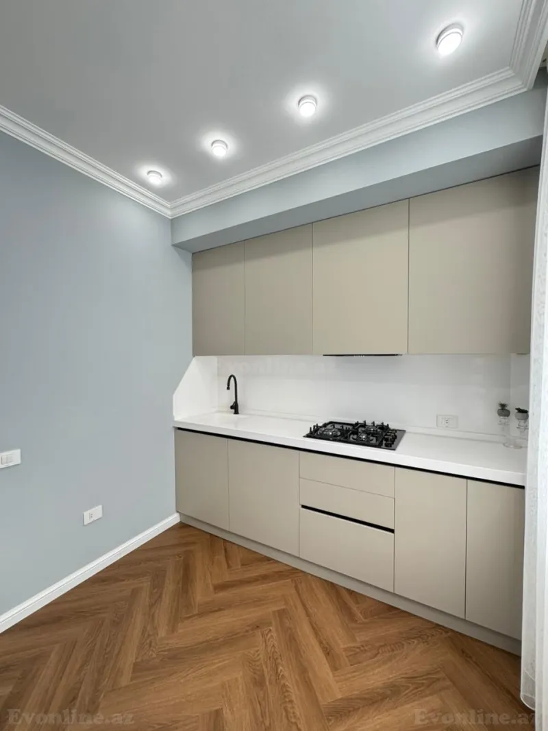 Satılır 2 otaqlı Mənzil Köhnə tikili 45 m² Bakı, Binəqədi r., Azadlıq prospekti m — Mənzil, Bakı (6)