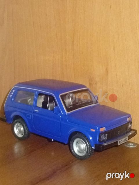 Məhsul: Lada Niva (Lada 4x4) mini model avtomobil Təsvir: - Miqyası — Bakı