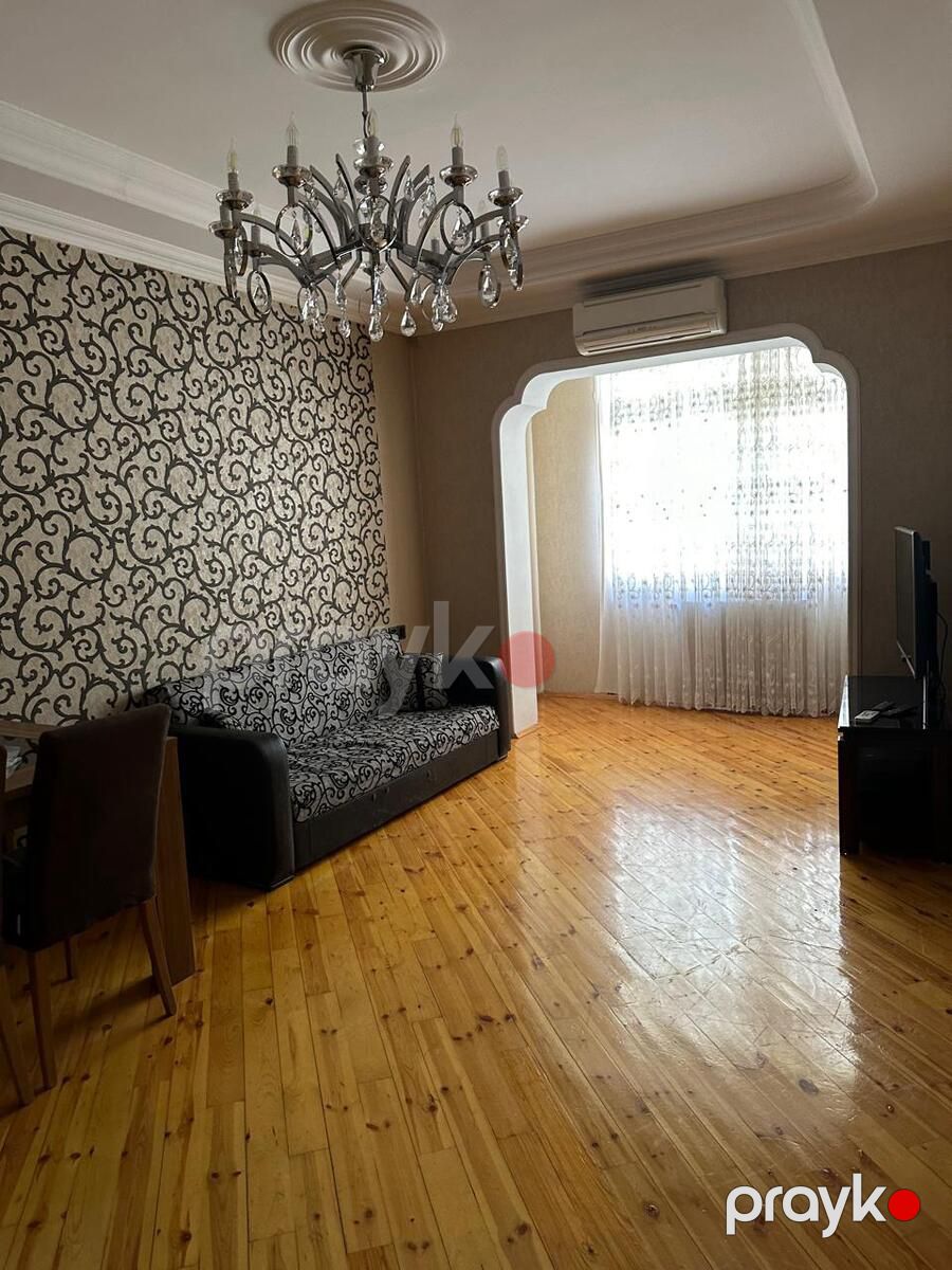 İcarəyə verilir 4 otaqlı köhnə tikili 120 m² — Mənzil, Bakı (7)