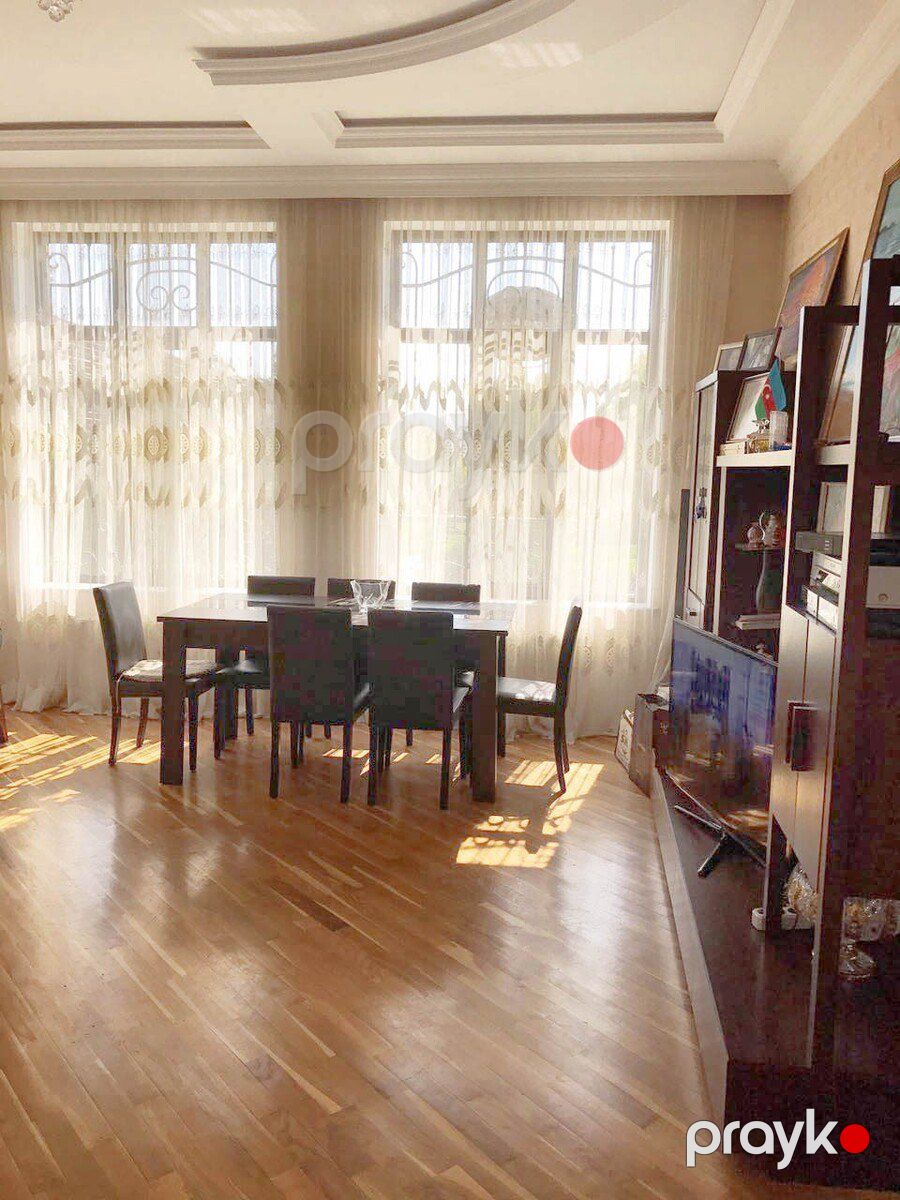 Satılır 5 otaqlı həyət evi/bağ evi 350 m² — Ev, villa, Bakı (12)