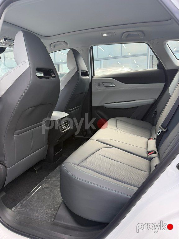 Changan Uni-Z, 1.5 L, 18.4 kWh, 2025 il, yeni — Avtomobillər, Bakı (8)