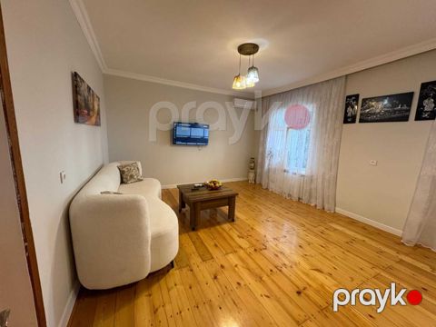 Satılır 5 otaqlı köhnə tikili 100 m² — Bakı