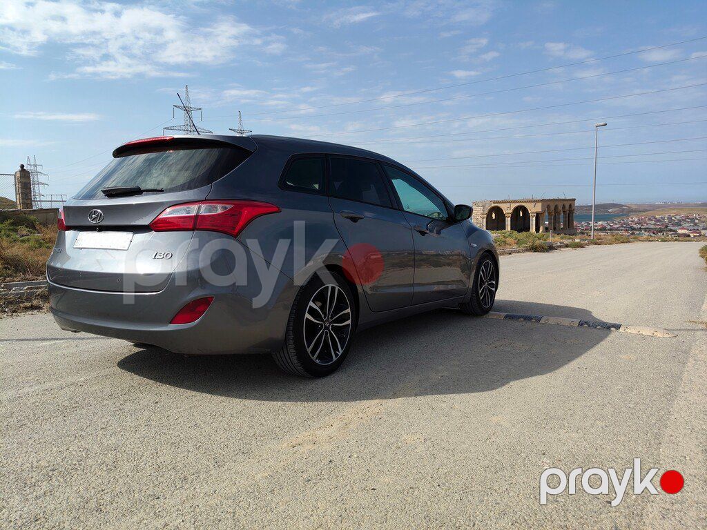 Hyundai i30, 1.6 L, 2013 il, 214 000 km — Avtomobillər, Bakı (9)