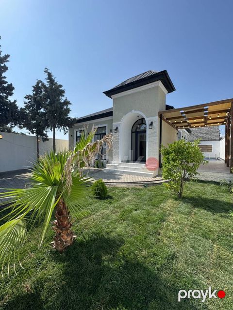 Satılır 4 otaqlı həyət evi/bağ evi 140 m² — Bakı