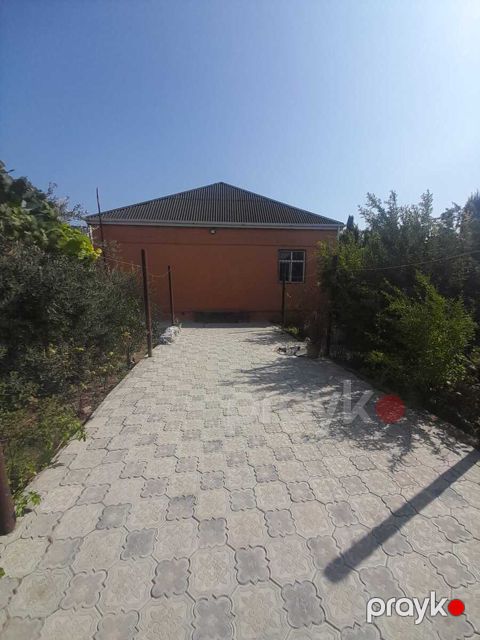 Satılır 3 otaqlı həyət evi/bağ evi 100 m² — Bakı