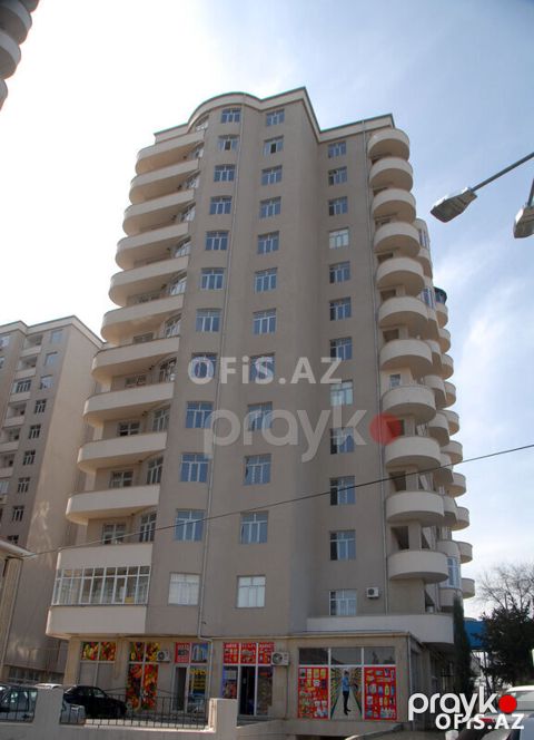 Yeni tikili Günlük Kirayə Nizami r., Neftçilər m., 3 otaq, 100 m² — Bakı