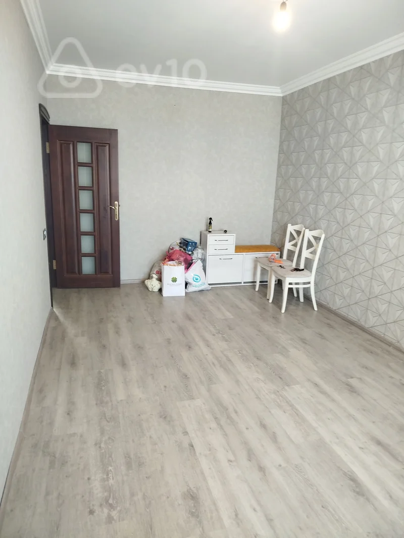 3 otaqlı mənzil, 55 m², Biləcəri qəsəbəsi Ağ sarayın yanı Tamstorun arxası — kirayə — Mənzil, Bakı (4)