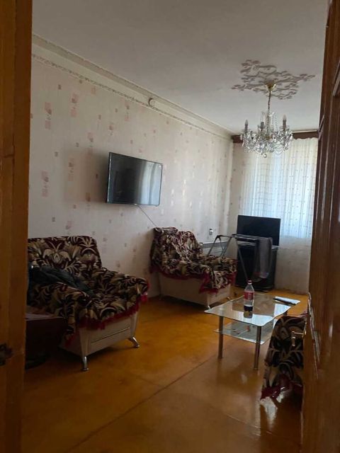 Satılır 2 otaqlı köhnə tikili 62 m² — Bakı