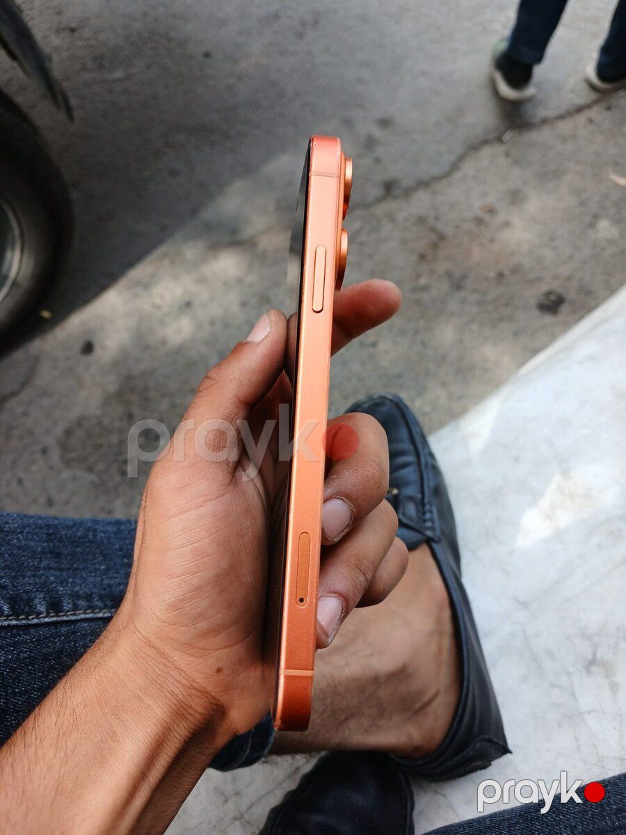 Apple iPhone 11 Yellow 64GB/4GB — Smartfonlar, Bakı (4)