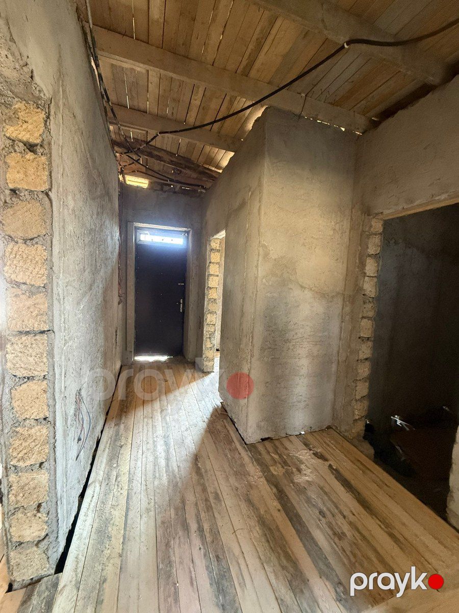 Həyət evi, Qobu qəs — Ev, villa, Bakı (9)