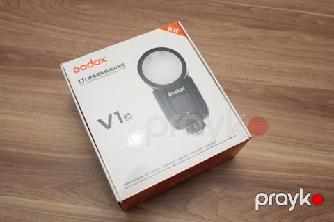 Flaş işıq Godox V1 — Bakı