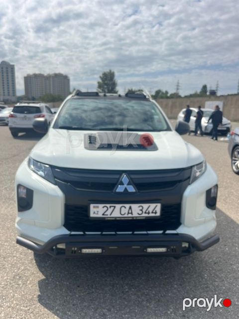 Mitsubishi L200, 2.4 L, 2021 il, 57 000 km — Bakı