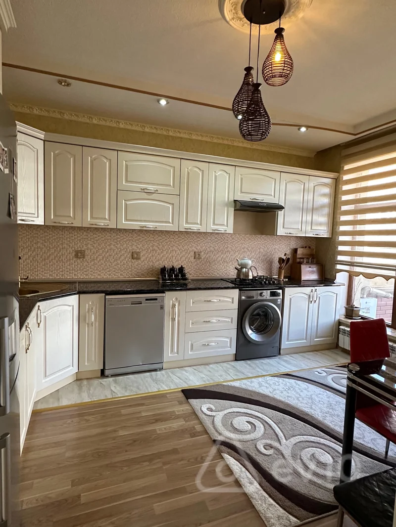 3 otaqlı həyət evi, 120 m², Ruslan göyüşob 64 — Ev, villa, Bakı (10)