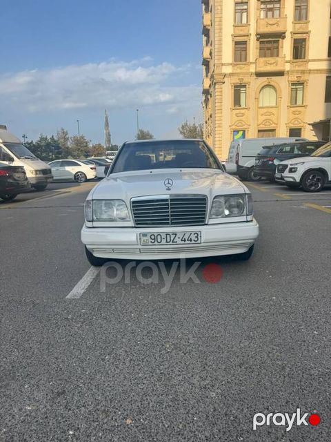 Mercedes 220 E, 2.2 L, 1995 il, 698 000 km — Bakı