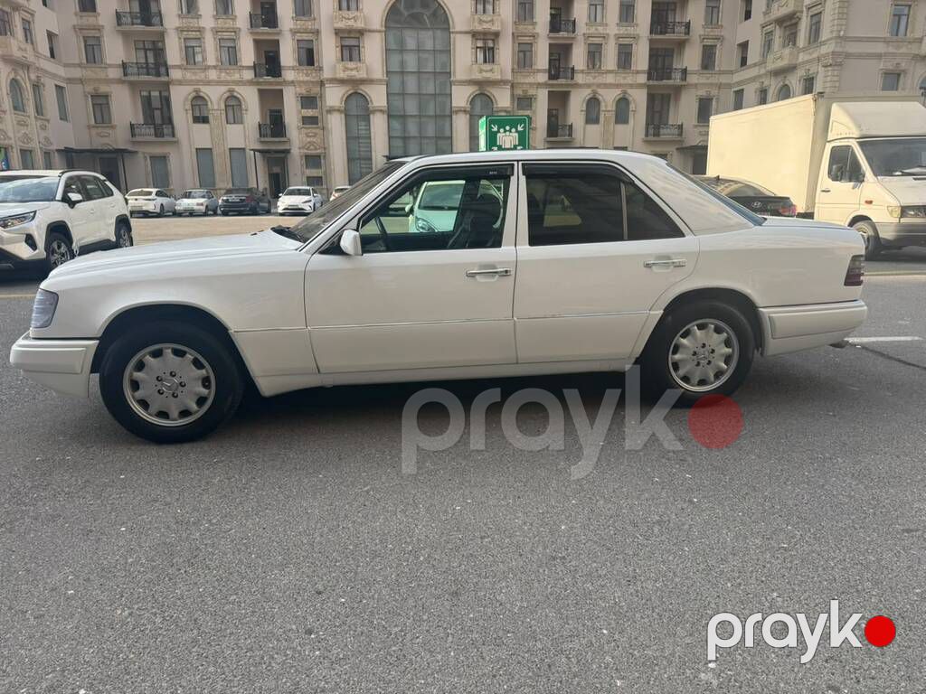Mercedes 220 E, 2.2 L, 1995 il, 698 000 km — Avtomobillər, Bakı (3)