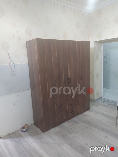 Dörd qapılı paltar şkafı – qoz rəng - Material: laminat/LDSP, qoz — Bakı