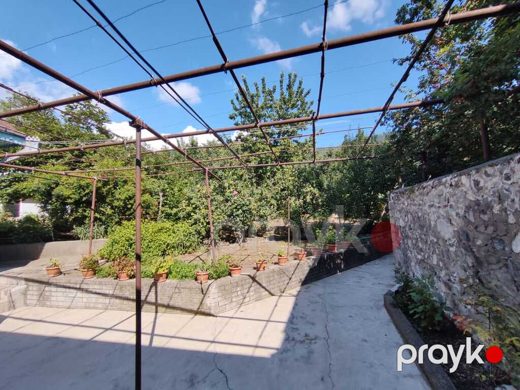 Həyət evi, Sumqayıt ş — Ev, villa, Şəki (12)