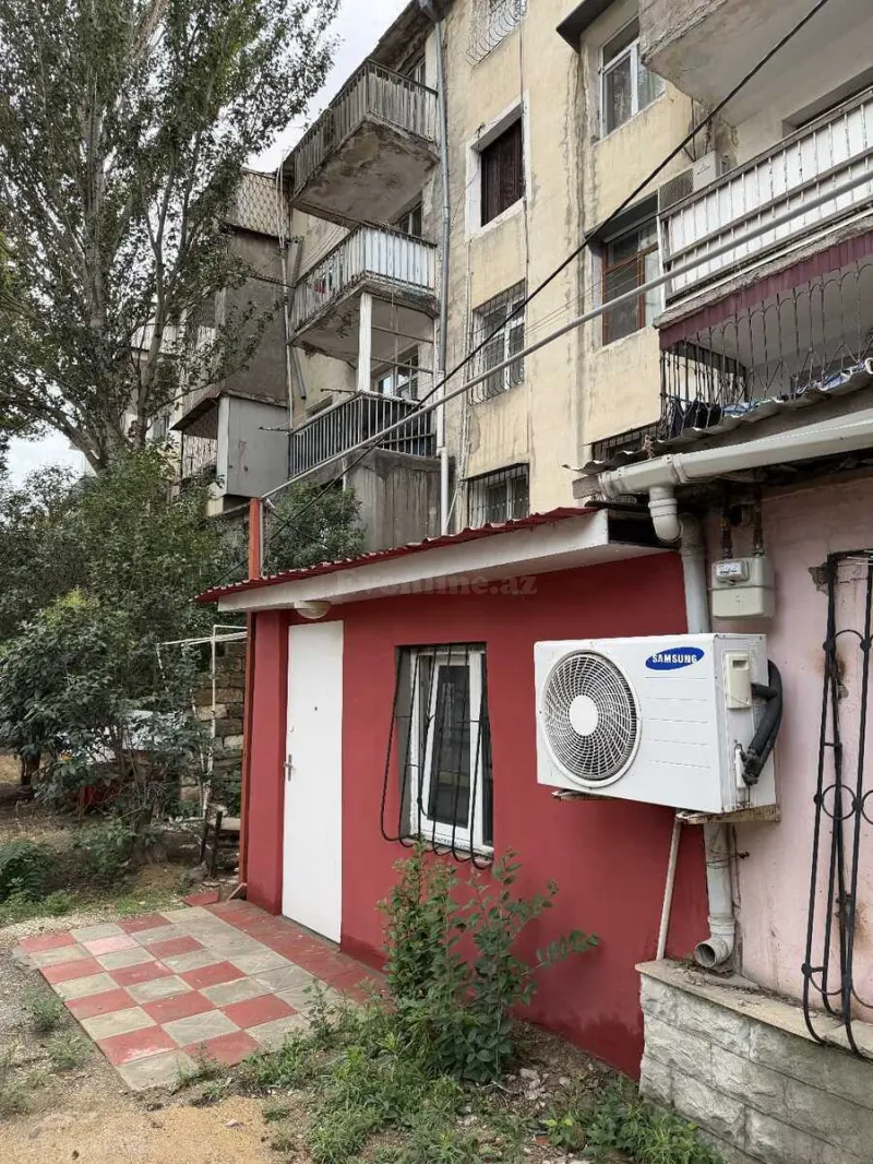 Satılır 1 otaqlı Mənzil Köhnə tikili 32 m² Bakı, Yasamal r., Elmlər Akademiyası m — Bakı