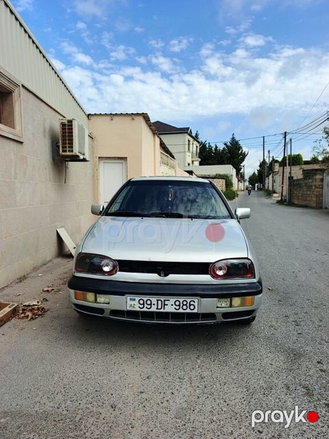 Volkswagen Golf, 1.8 L, 1997 il, 248 000 km — Bakı