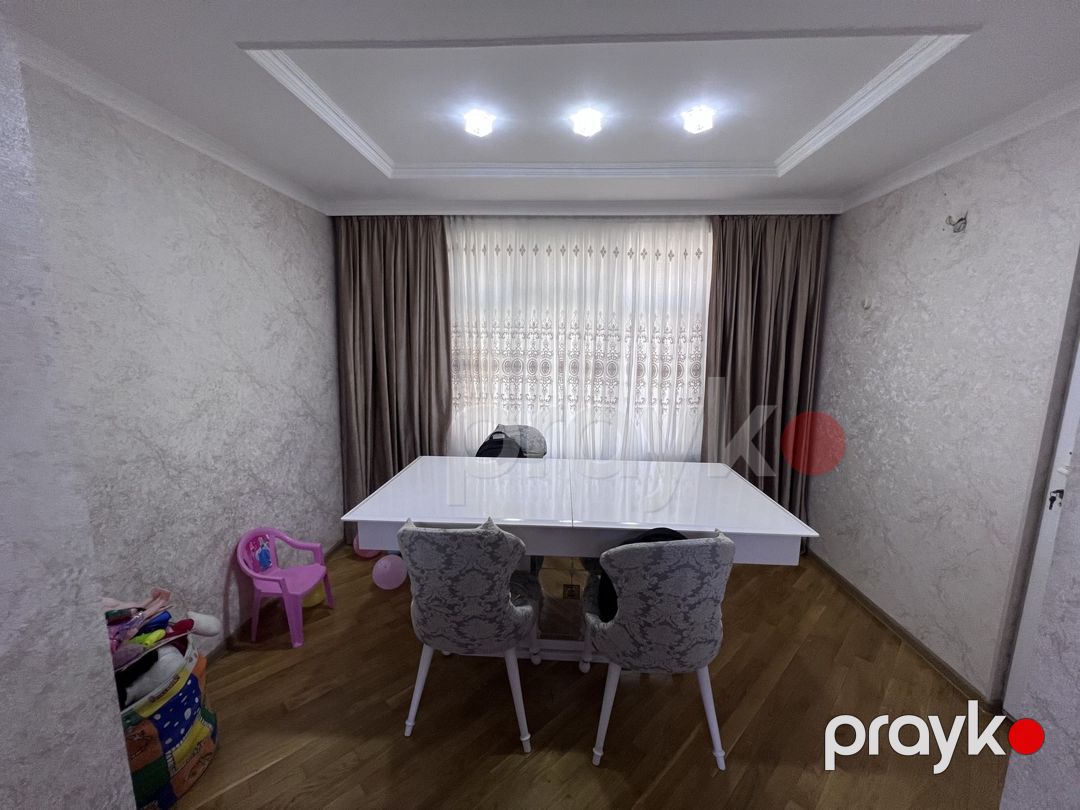Satılır 3 otaqlı köhnə tikili 96 m² — Mənzil, Bakı (2)