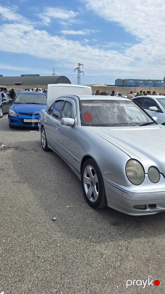 Mercedes E 300, 3.0 L, 1998 il, 300 000 km — Avtomobillər, Sumqayıt (3)