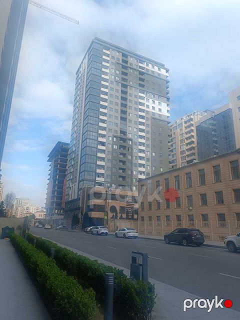 Satılır 4 otaqlı yeni tikili 184 m² — Bakı