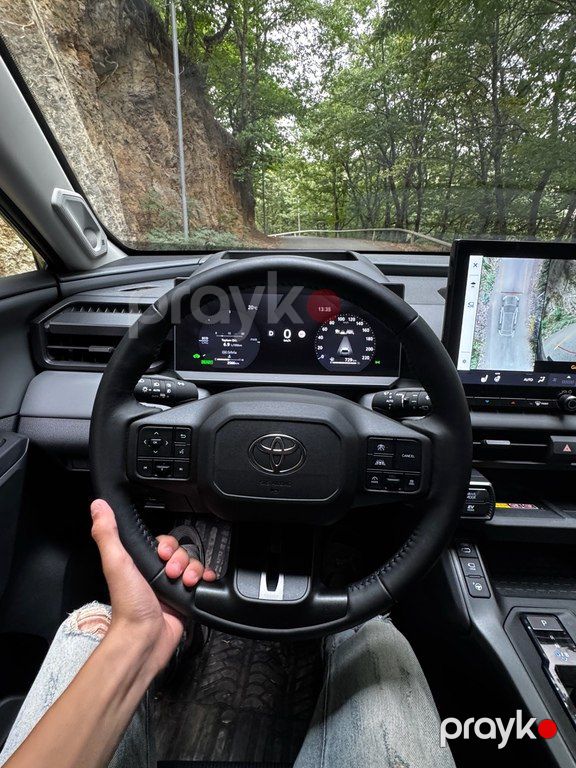Toyota RAV4, 2.5 L, 1.6 kWh, 2026 il, 3 400 km — Avtomobillər, Bakı (7)