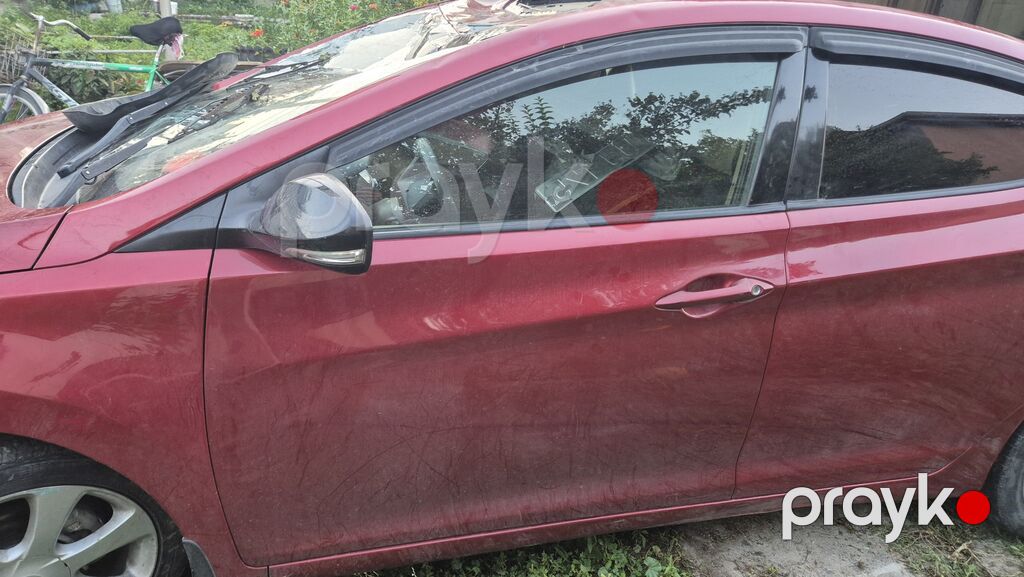 Hyundai Elantra: 1.6 l 2012 il Sedan — Avtomobillər, Xudat (9)