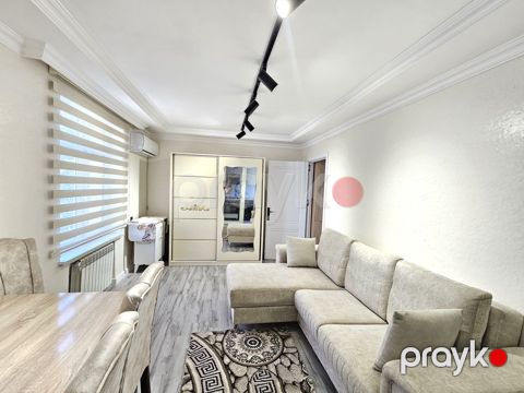Satılır 2 otaqlı köhnə tikili 35 m² — Bakı