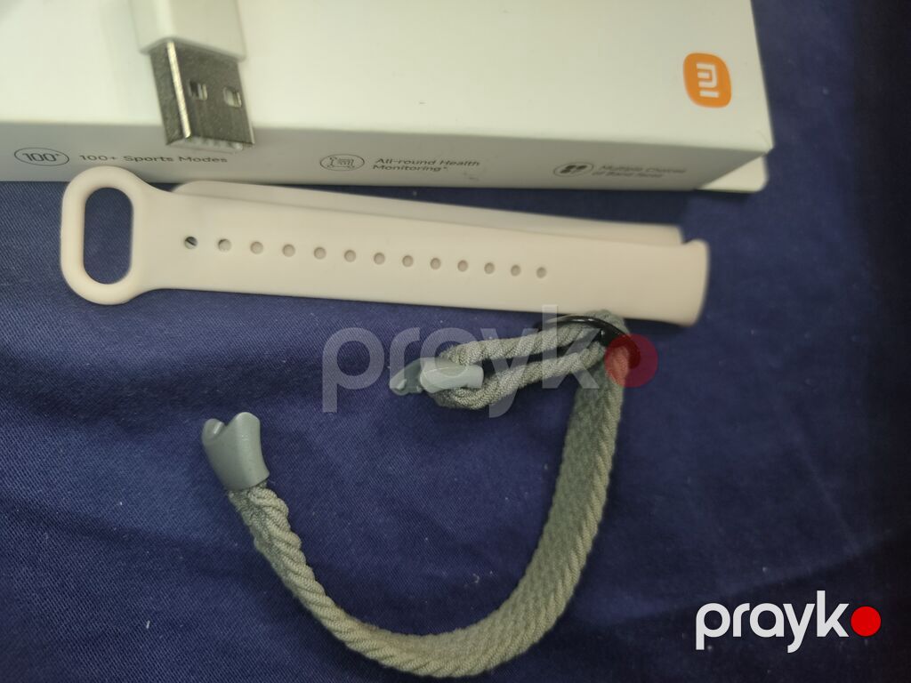 Xiaomi mi band 9 üzərində zaryatka 2 remeshok verelir cüzi endirim — Fitness biləkliklər, Bakı (4)