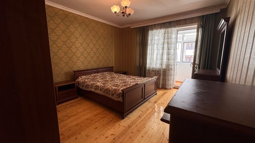 Kiraye ev_tibb unversetine yaxin 9/7 mertebesinde 4 otaqli ev 900 azn — Mənzil, Bakı (7)
