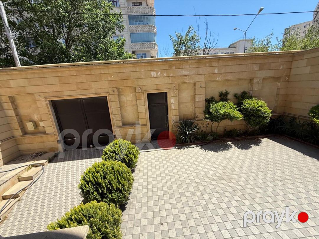 Satılır 8 otaqlı həyət evi/bağ evi 1000 m² — Ev, villa, Bakı (4)