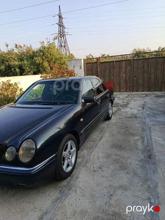 Mercedes E 230, 2.3 L, 1996 il, 230 332 km — Avtomobillər, Şirvan (3)