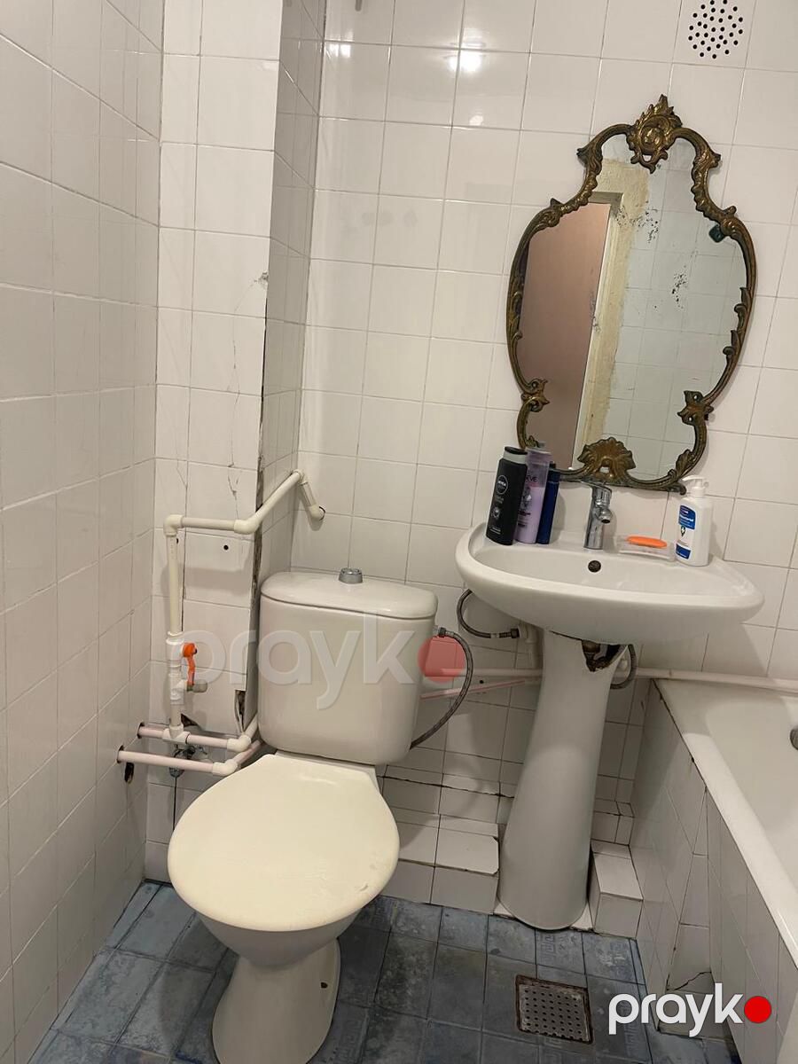 Satılır 2 otaqlı köhnə tikili 60 m² — Mənzil, Bakı (7)