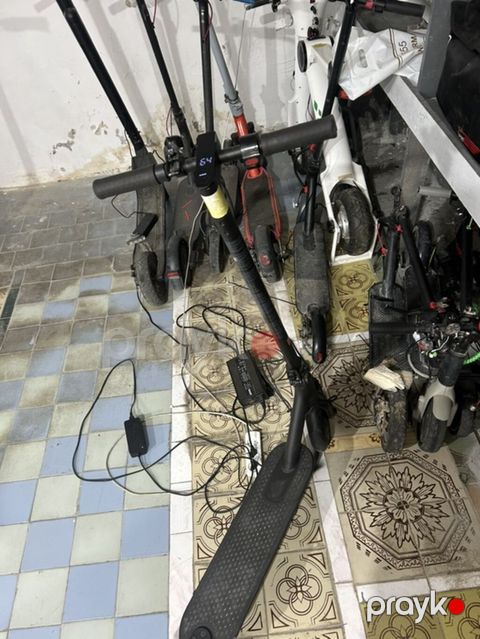 Xiomi Pro 2 ArginalElektrikli skuter – şəhər içi rahat gediş üçün — Bakı
